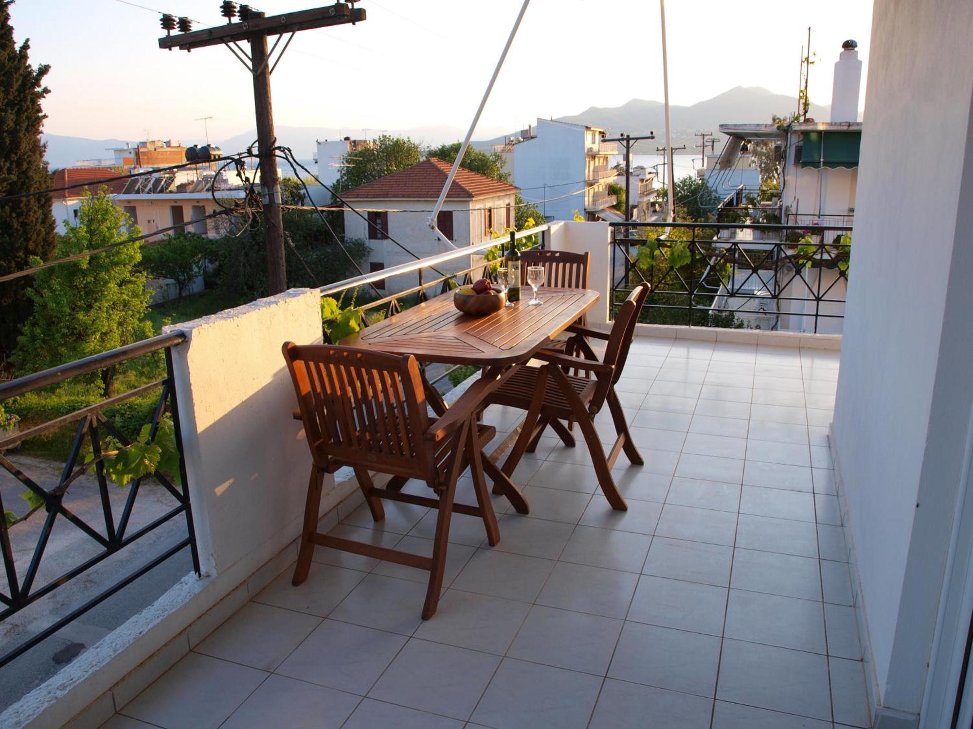 123 Armonia Studios Loutra Edipsou  ภายนอก รูปภาพ